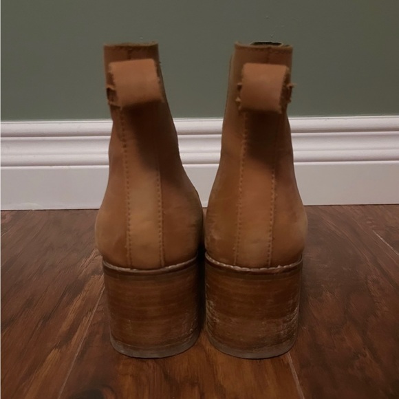 Toms Everly Tan Nubuck Heeled Boot Size 8 - Picture 3 of 3